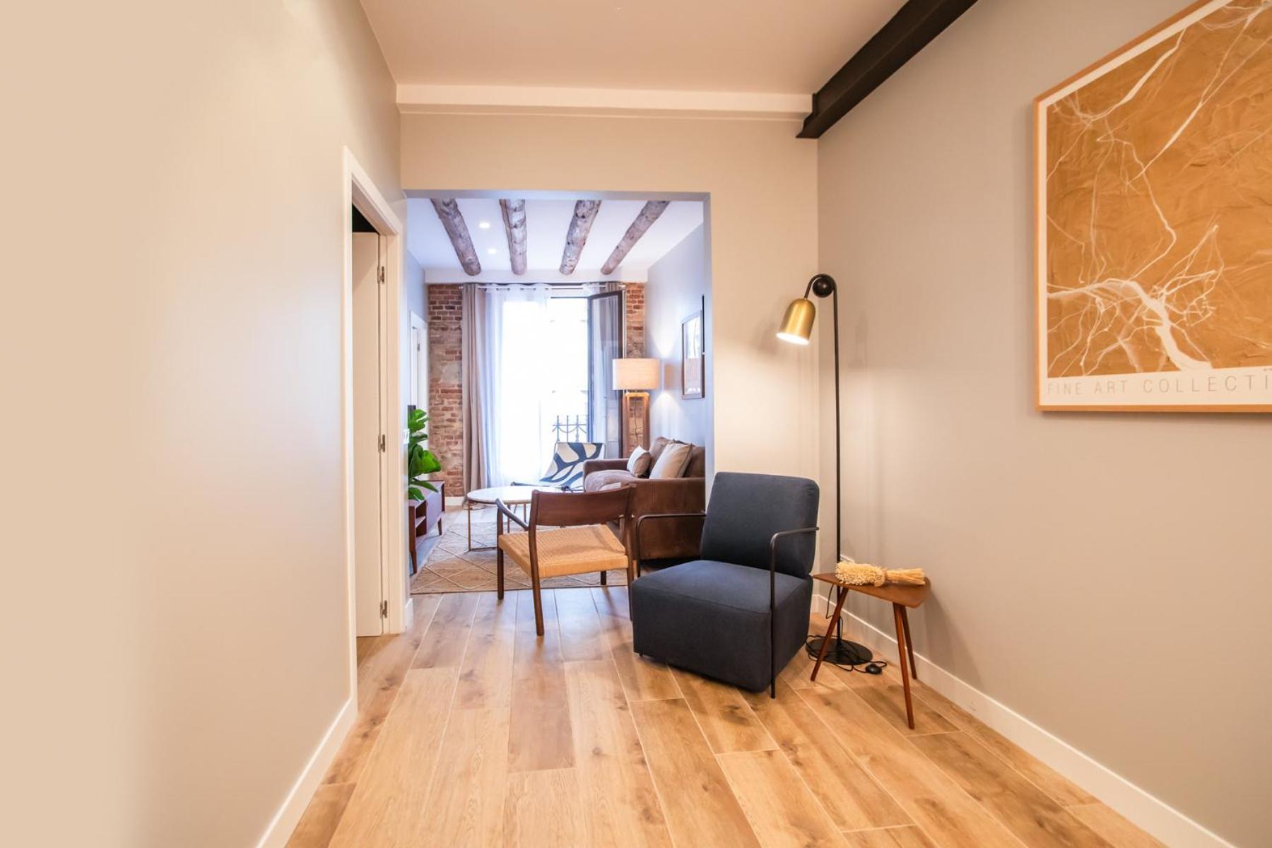 Apartamento 23mal1075- Beautiful 2br Near Sagrada Fa Barcelona